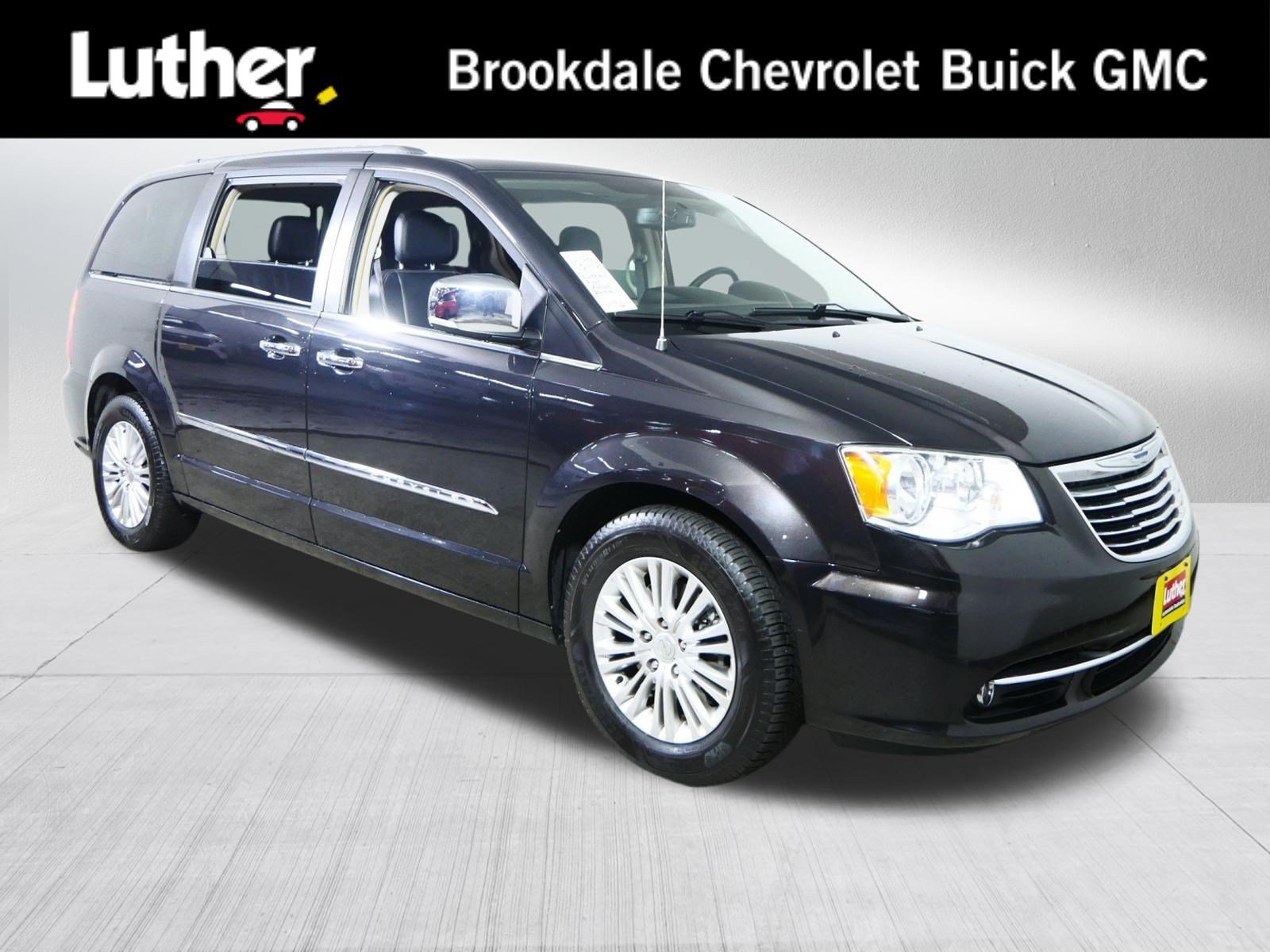 2015 Chrysler Town & Country