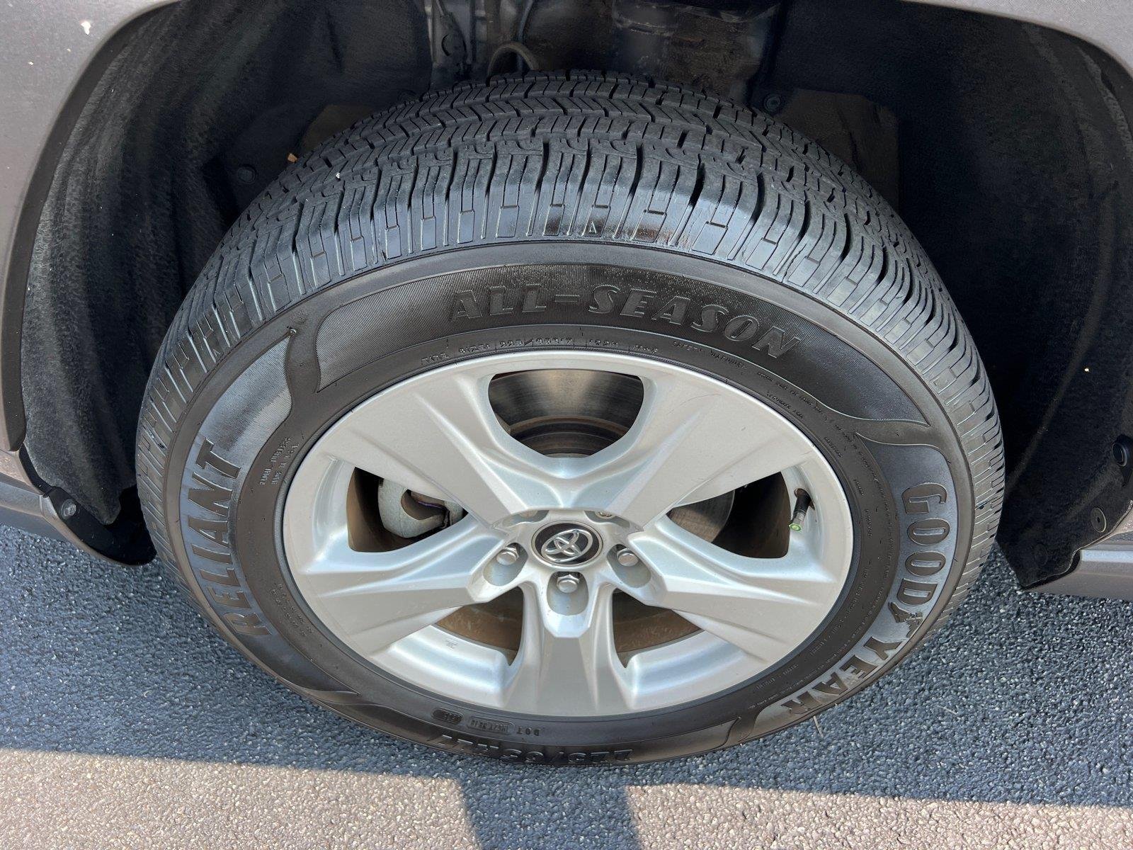 Used 2020 Magnetic Gray Metallic Toyota XLE image 11