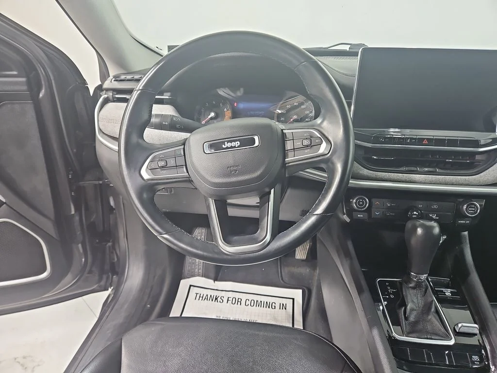 2022 Jeep Compass Latitude Lux - Photo 14