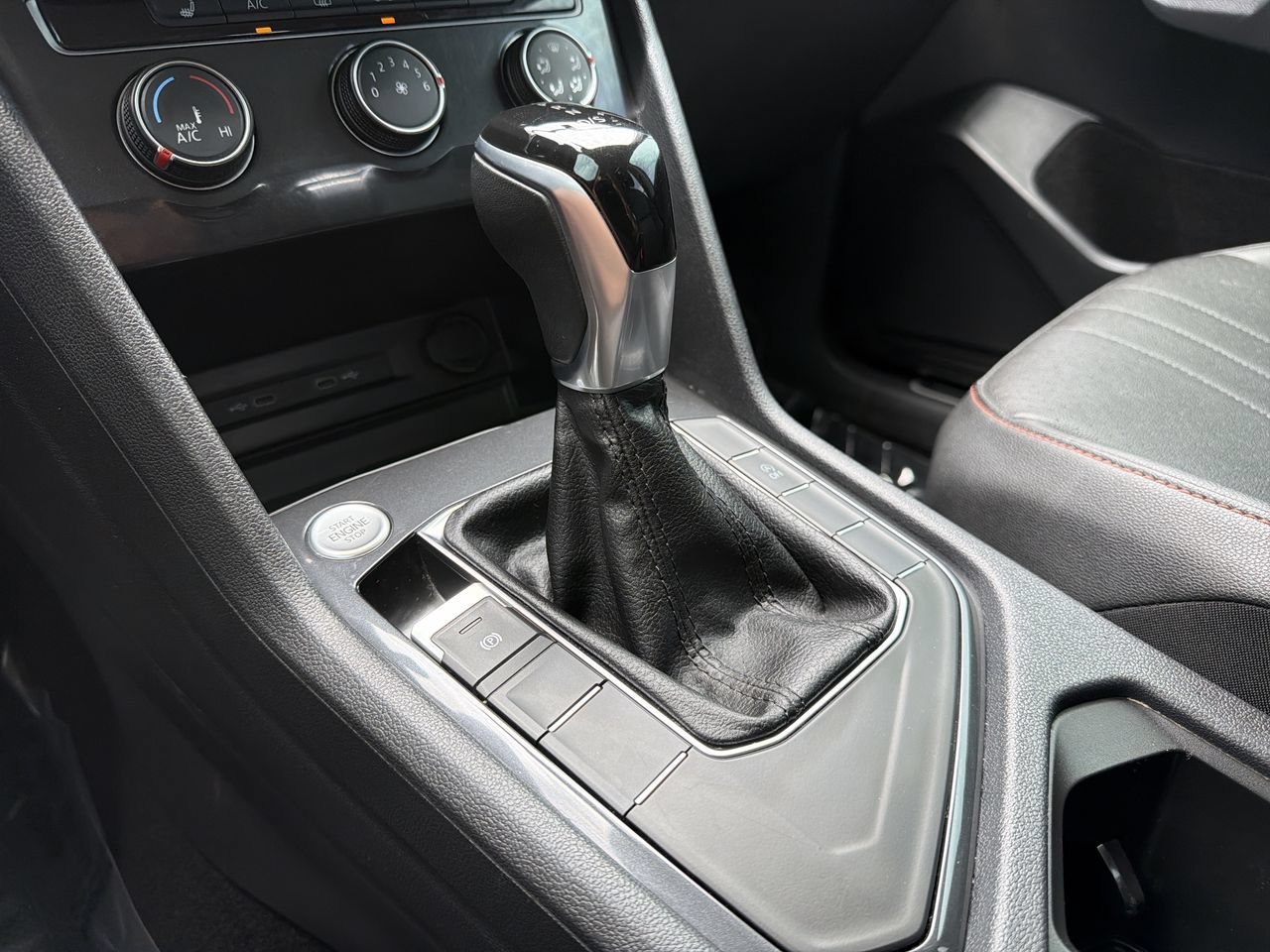 Used 2024 Platinum Gray Metallic Volkswagen Wolfsburg Edition image 26