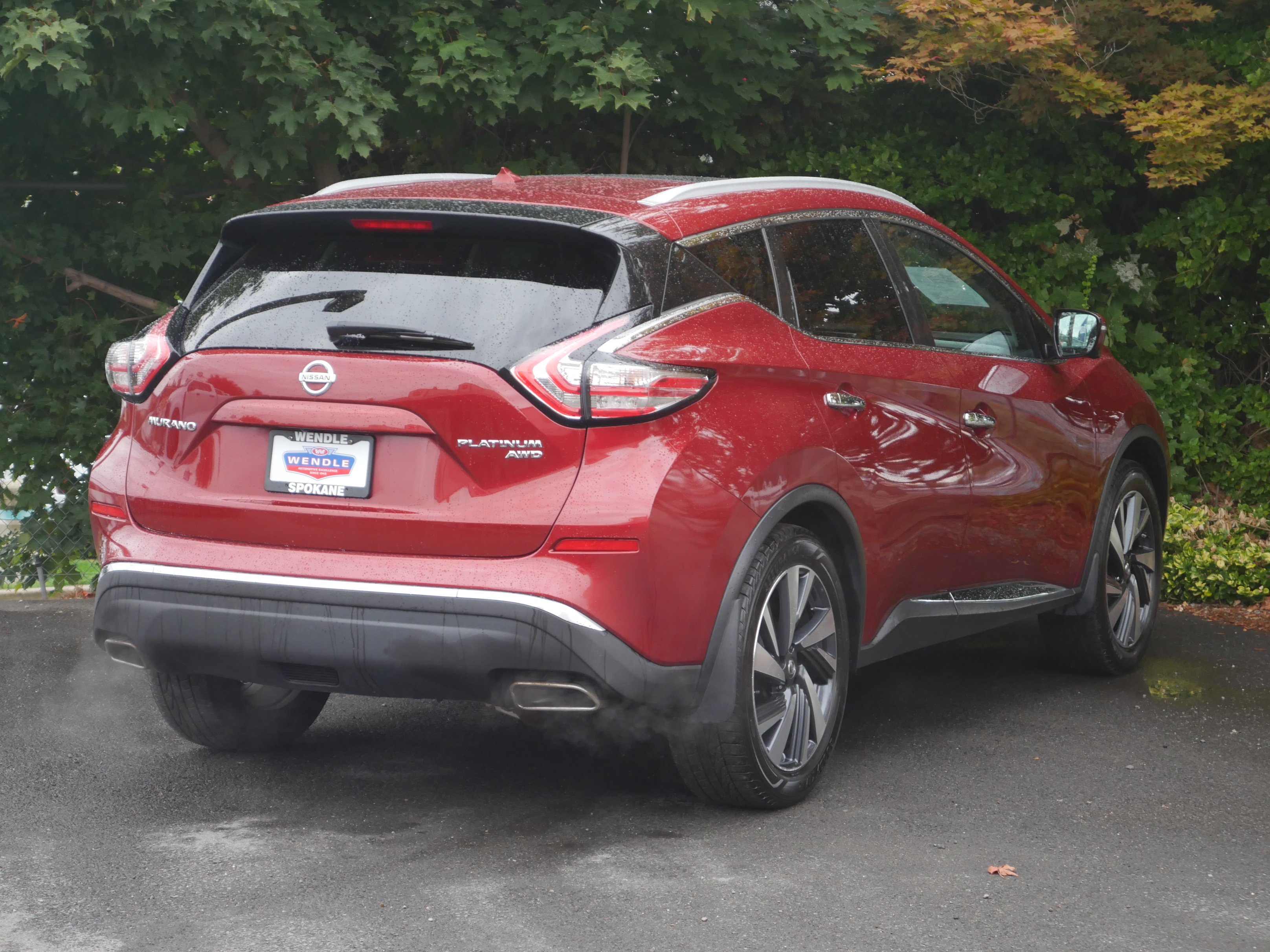 Used 2016 Cayenne Red Metallic Nissan Platinum image 24