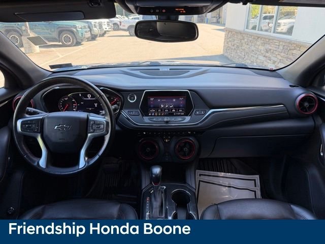 Used 2020 Blue Chevrolet RS image 44