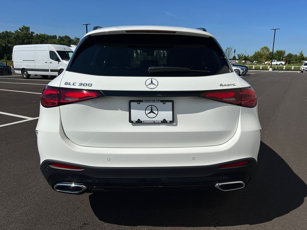 Certified Used 2025 White Mercedes-Benz GLC 300 image 6