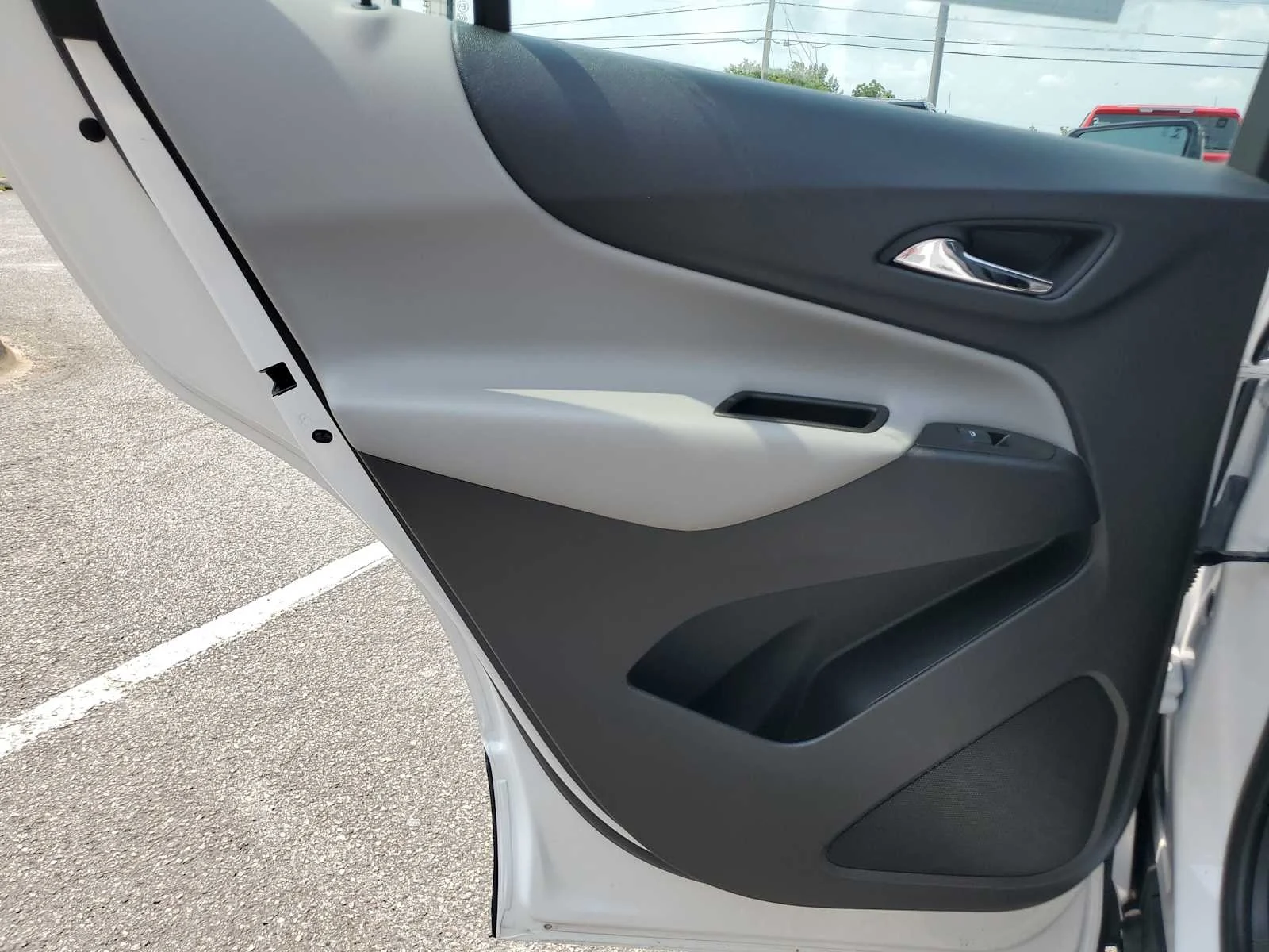 Used 2024 Summit White Chevrolet LS image 20