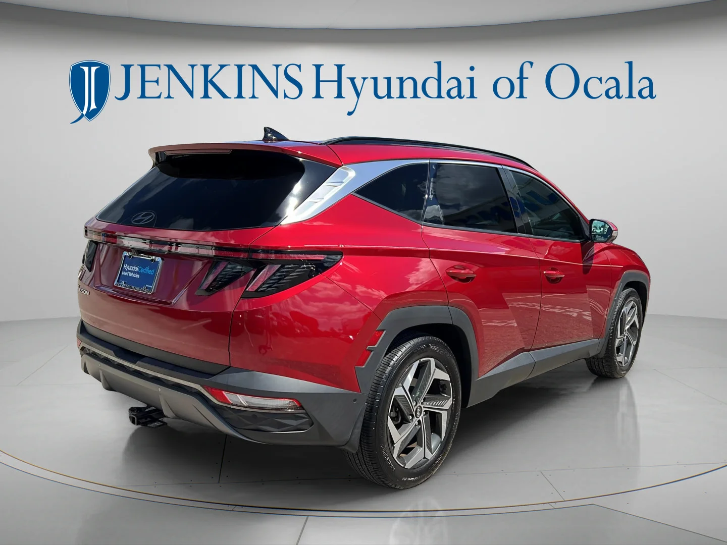 Used 2024 Ultimate Red Hyundai Limited image 3