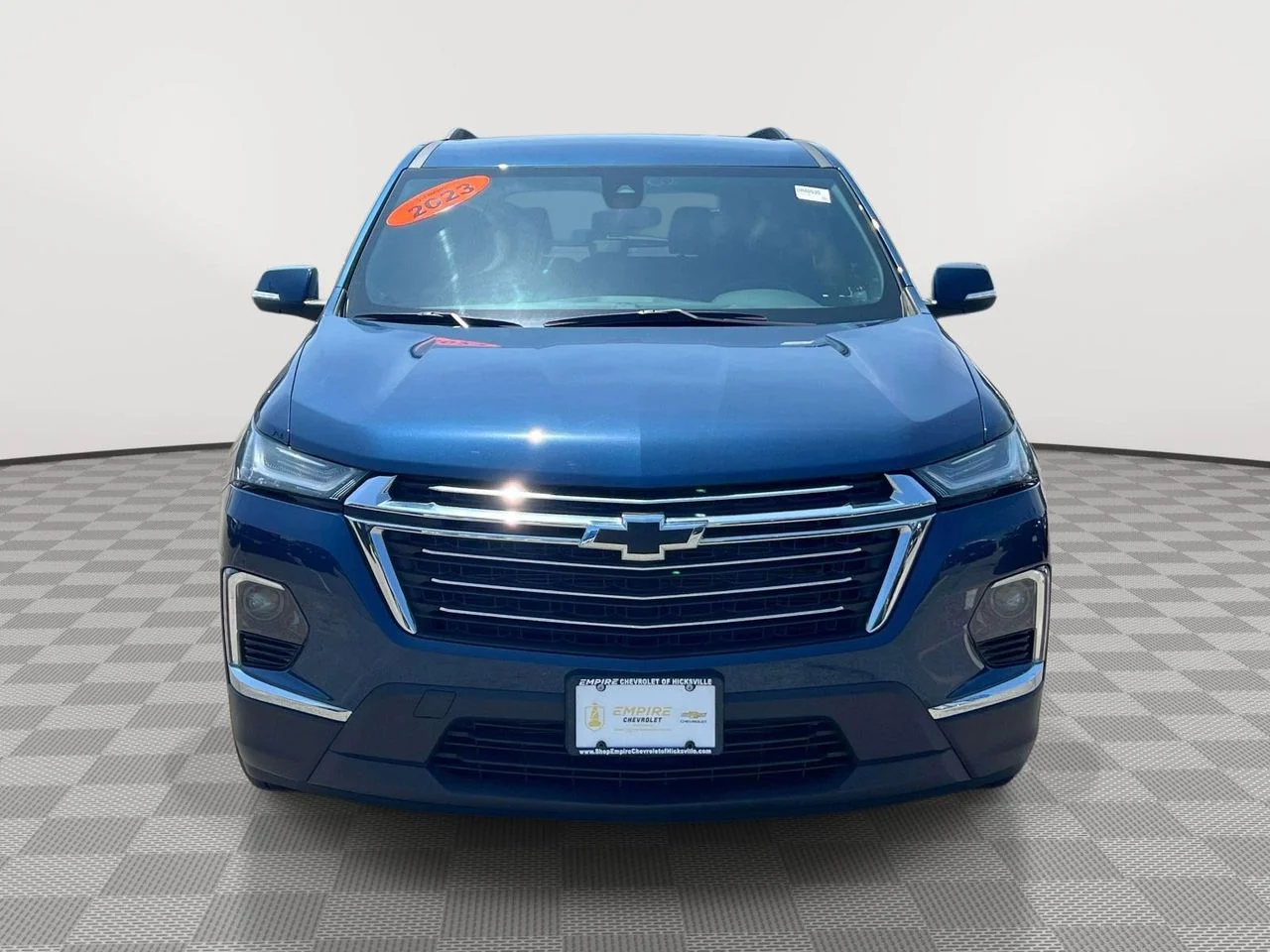 Used 2023 Northsky Blue Metallic Chevrolet AWD LT Cloth image 2