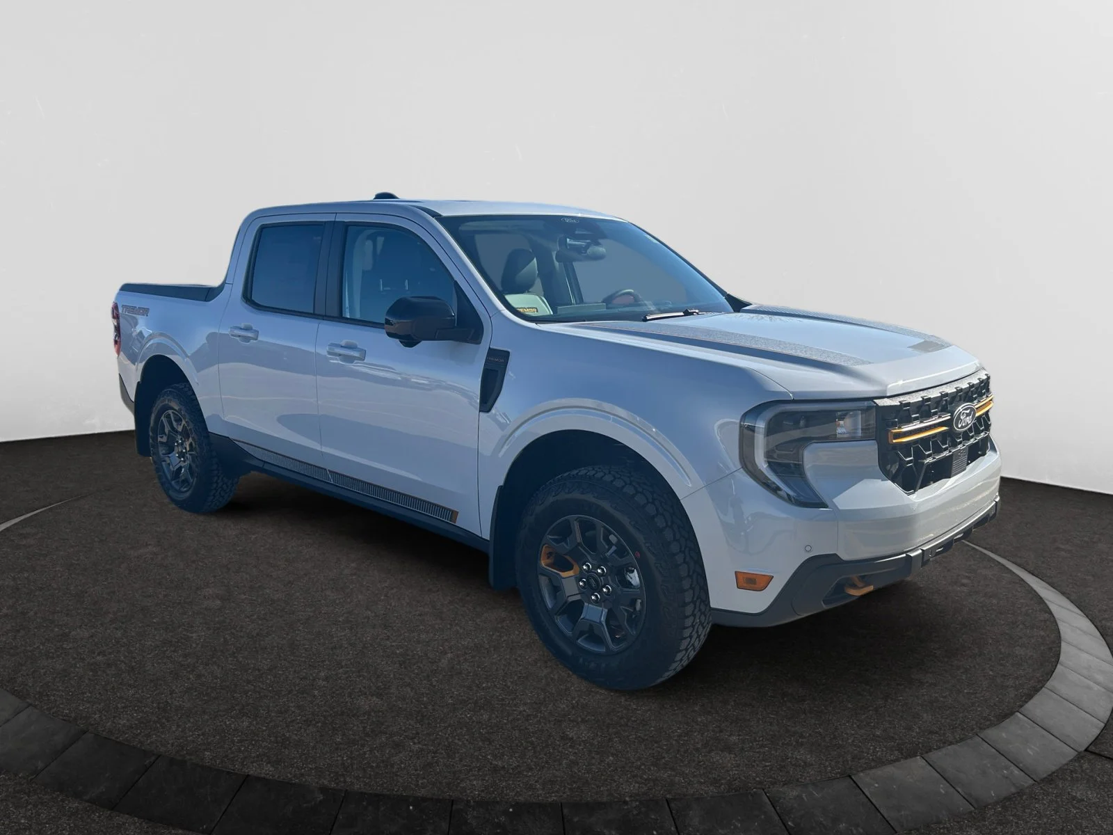 New 2026 Space White Metallic Ford Tremor image 7