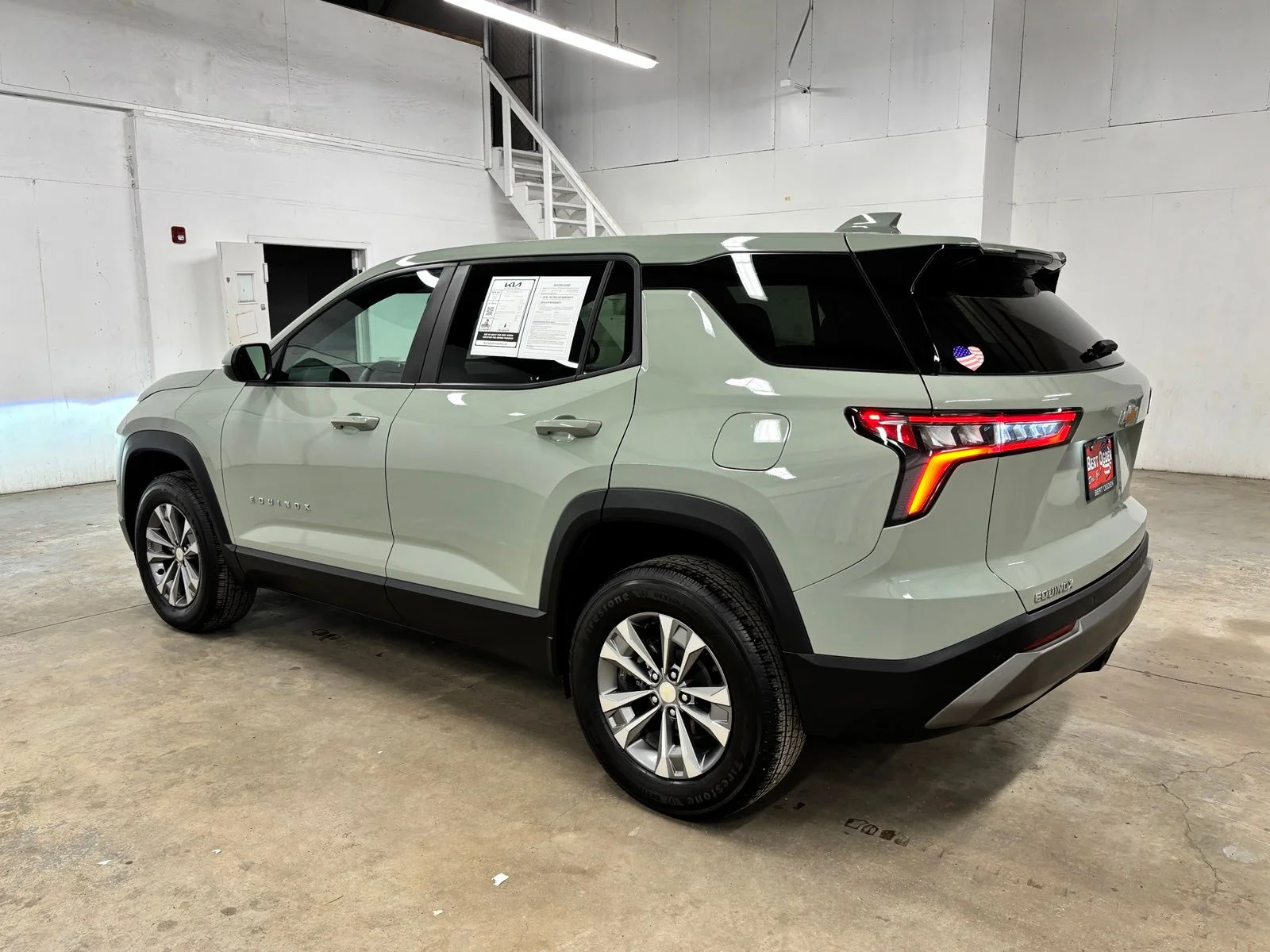 Used 2025 Green Chevrolet LT image 5