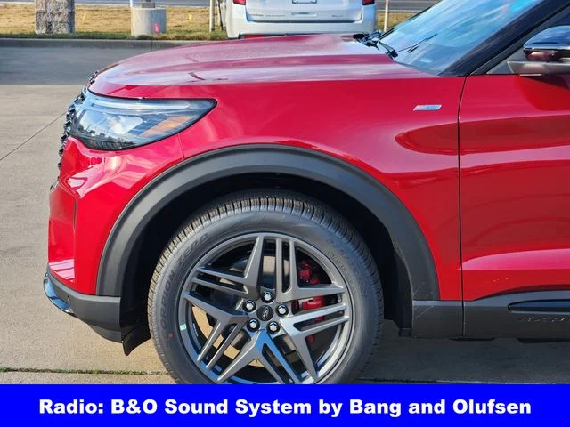 2026 Ford Explorer ST-Line - Photo 9