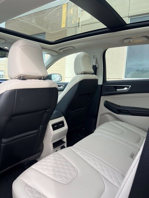 Used 2024 Green Ford Titanium image 5