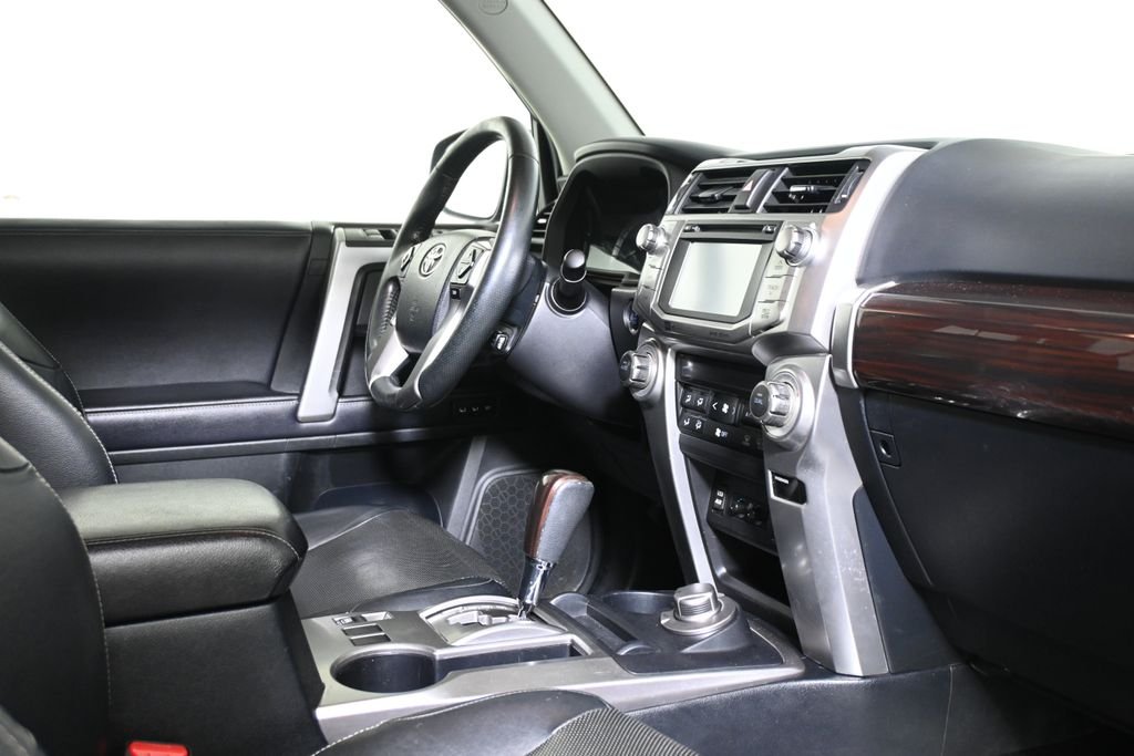 Used 2018 Magnetic Gray Metallic Toyota Limited image 35