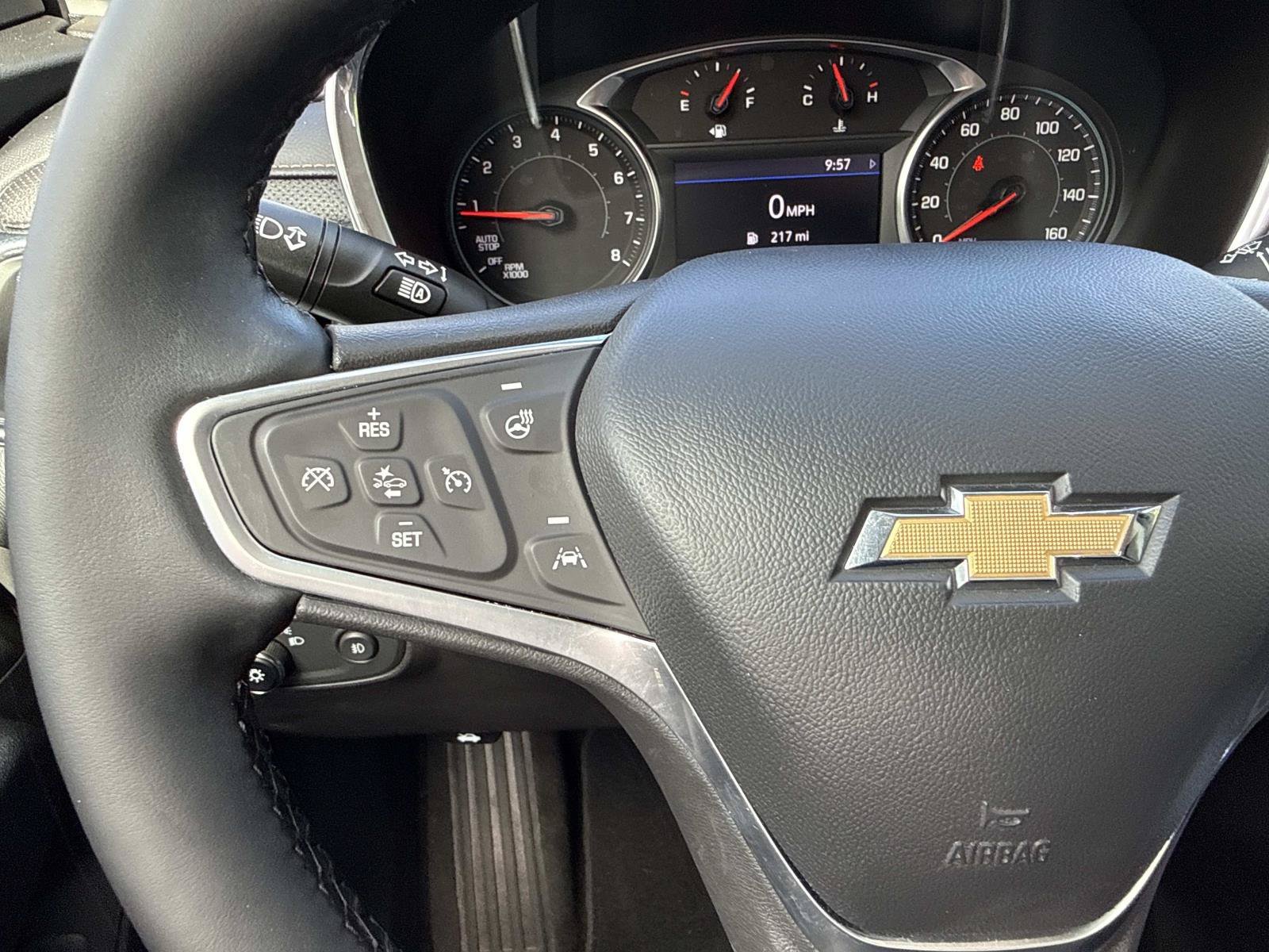 Used 2023 SUMMIT WHITE Chevrolet Premier image 14