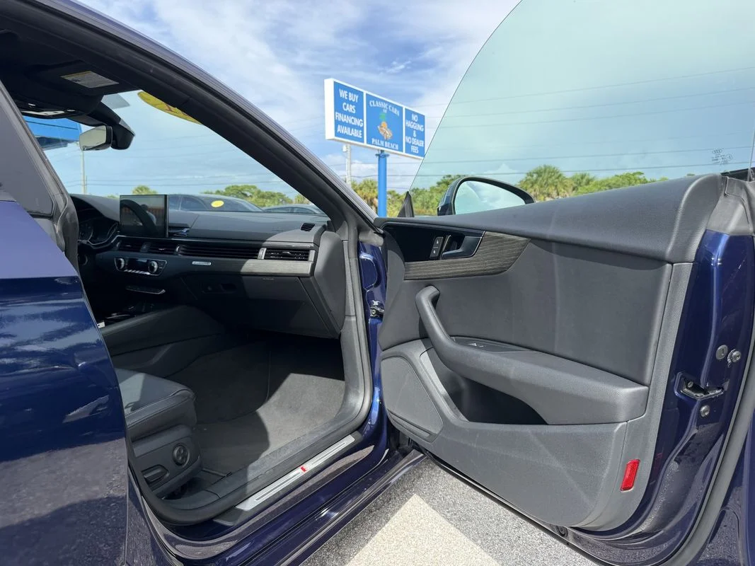 Used 2021 Blue Audi Premium 45 TFSI quattro S tronic image 18