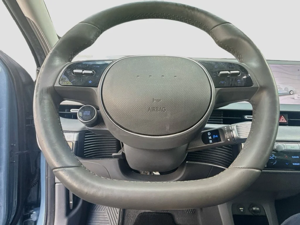 Used 2024 Blue Hyundai SEL image 12