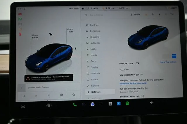 Used 2023 Blue Tesla Base image 13