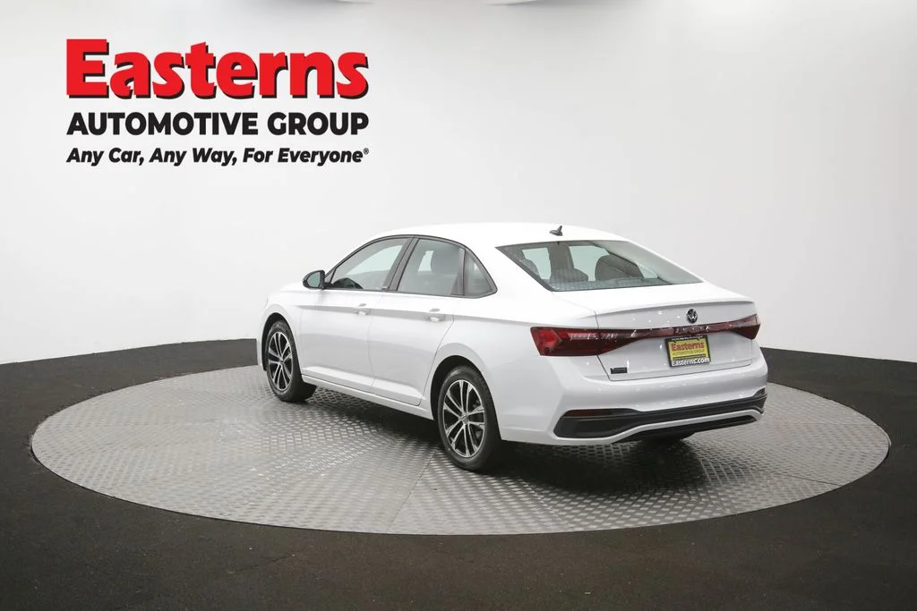 Used 2025 White Volkswagen 1.5T Sport image 63