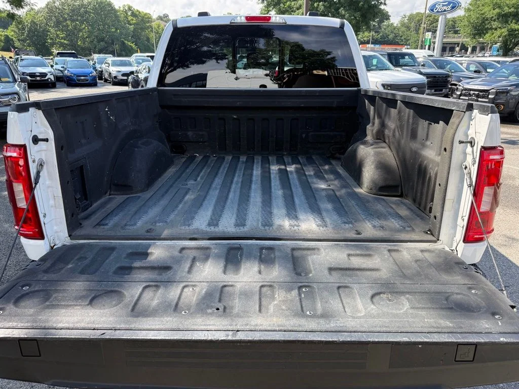 Used 2022 White Ford XLT image 10