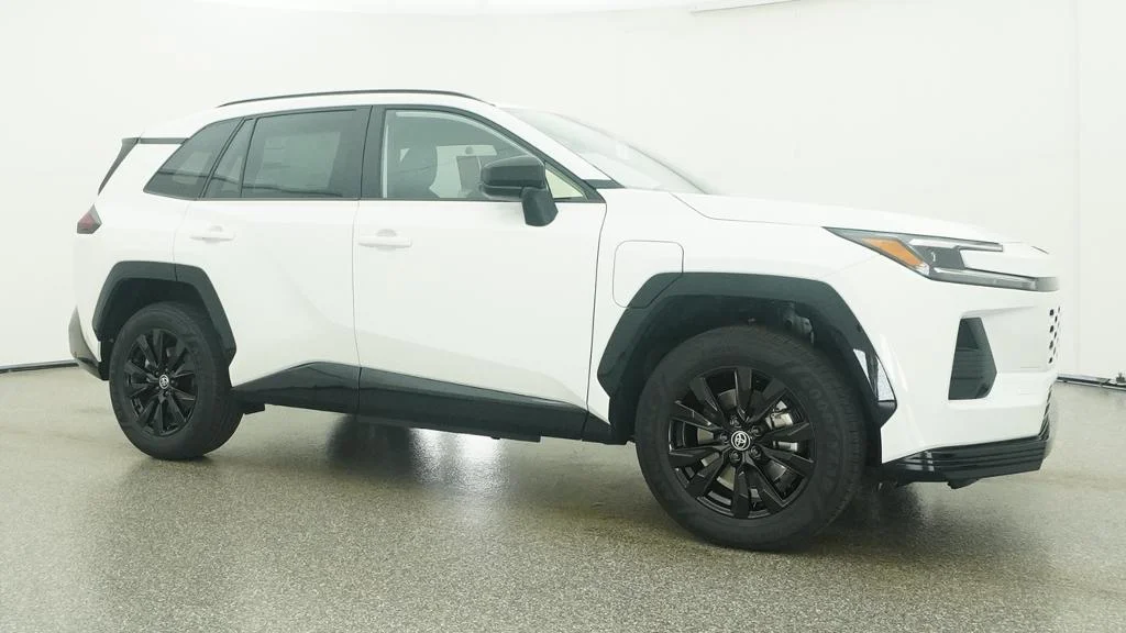 New 2026 Ice Cap Toyota SE image 11