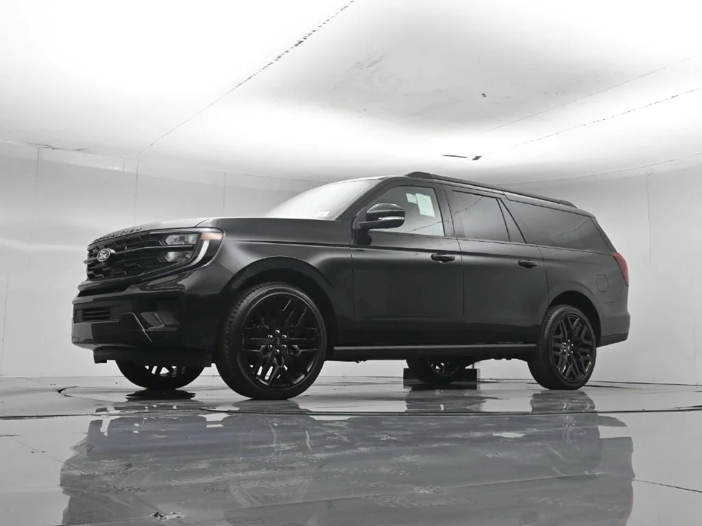 New 2027 Black Ford Platinum image 47