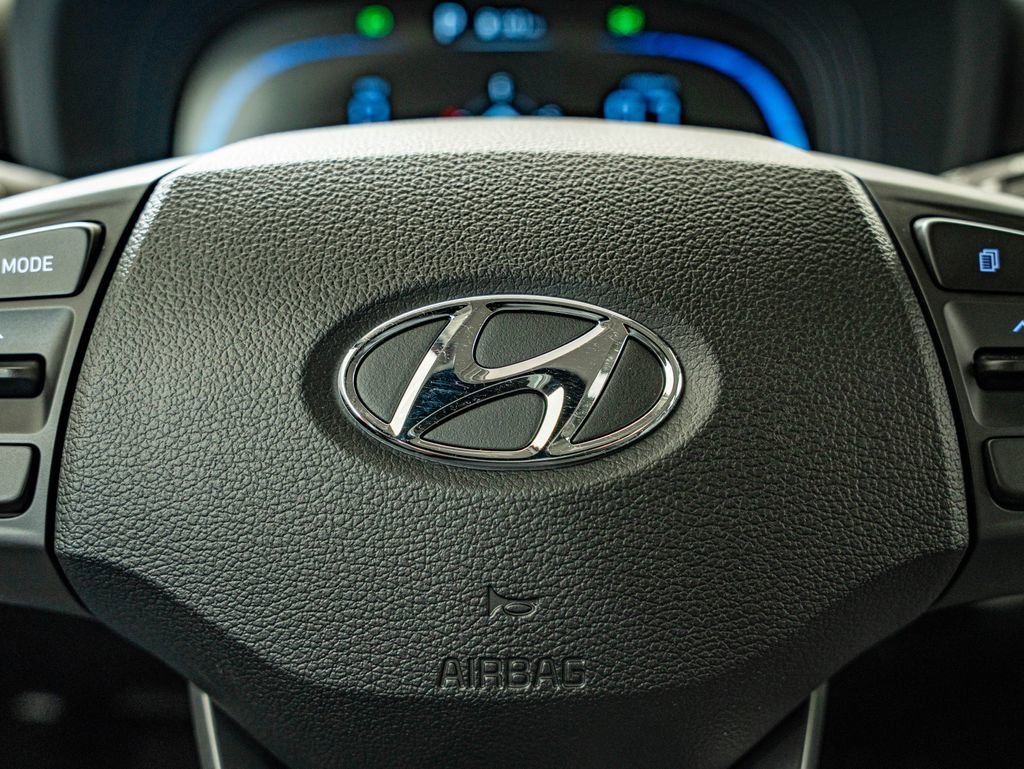 Used 2025 Ultimate Red Hyundai Limited image 20