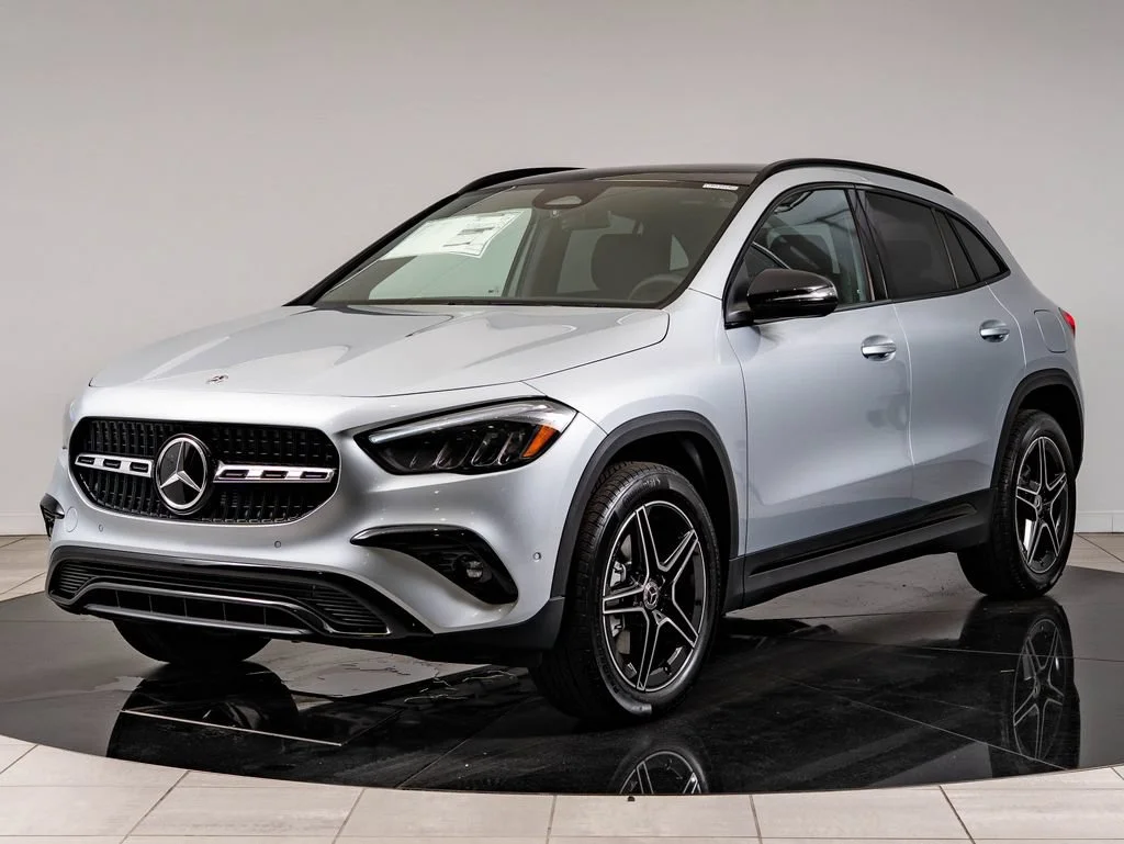 New 2026 Cirrus Silver Metallic Mercedes-Benz GLA 250 image 1