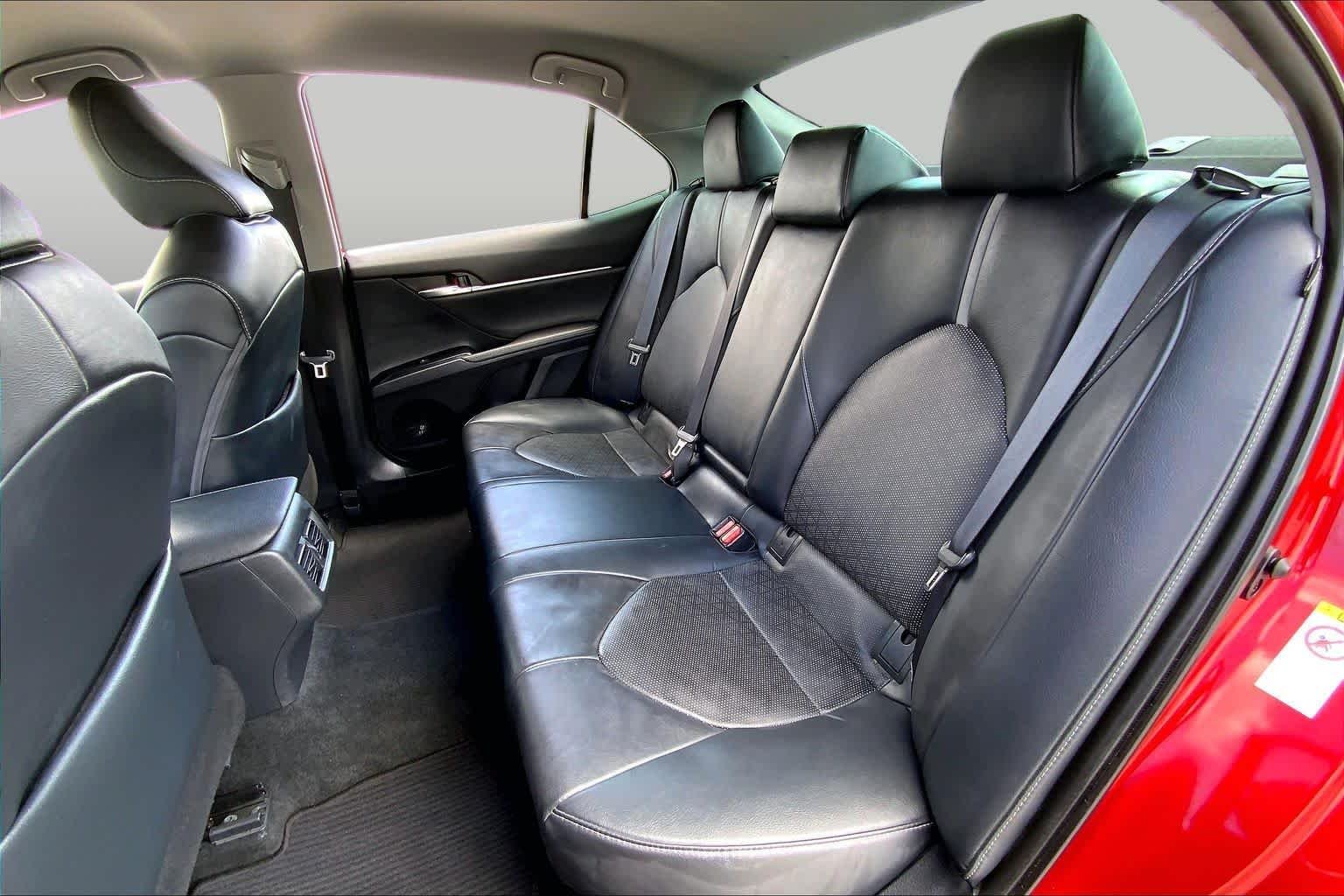Used 2019 Supersonic Red Toyota XSE image 20