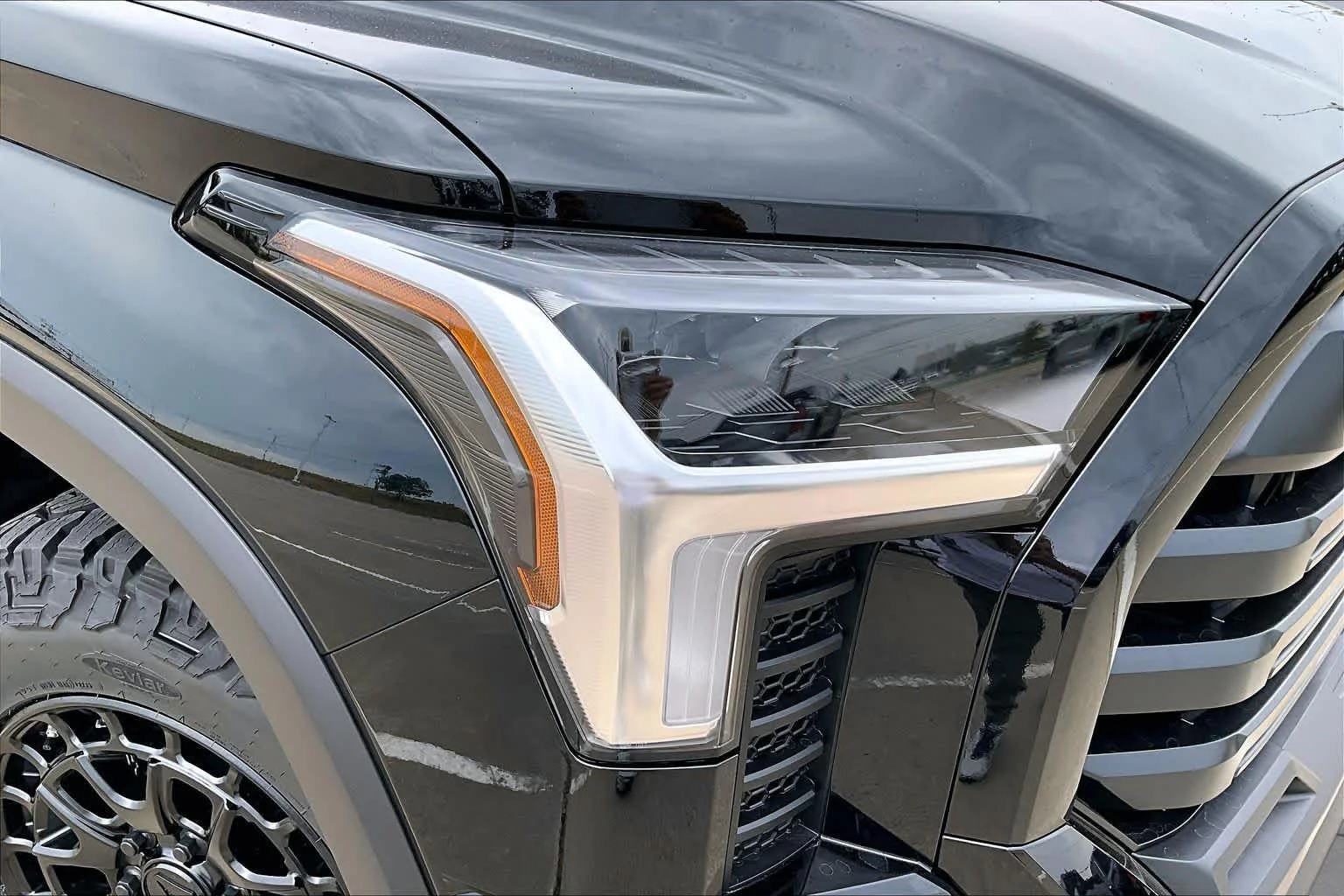 New 2026 Midnight Black Metallic Toyota SR5 image 13