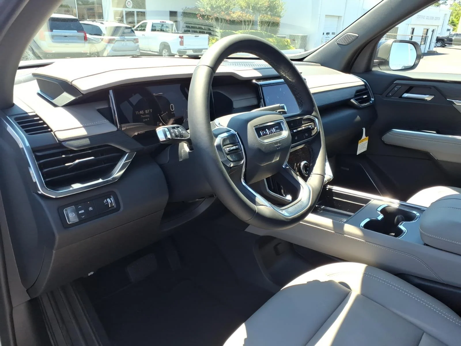 2026 GMC Acadia Elevation - Photo 15