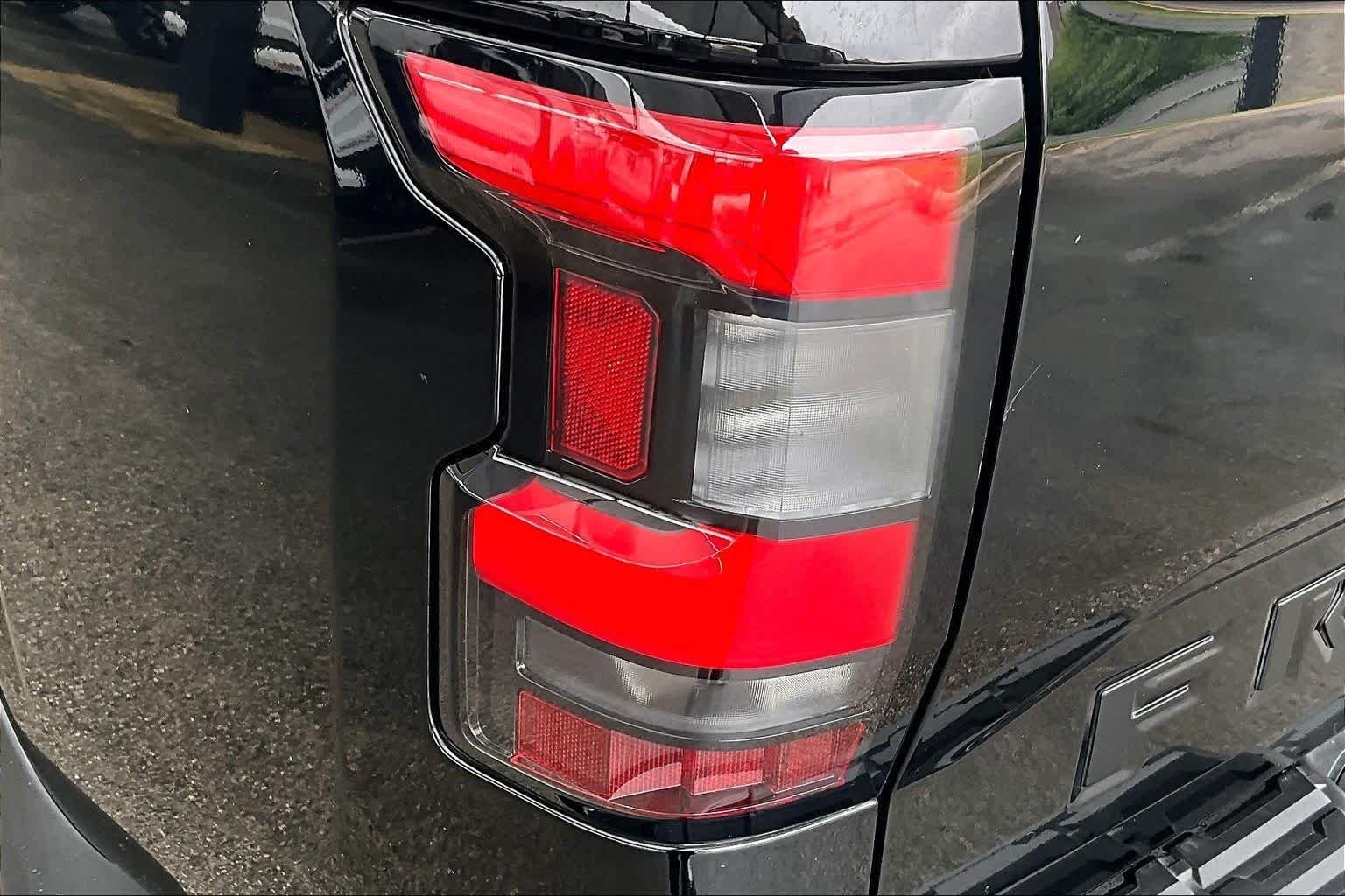 Used 2023 Super Black Nissan SV image 28
