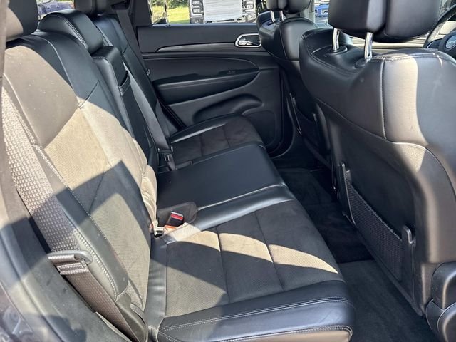 Certified Used 2019 Gray Jeep Altitude image 20