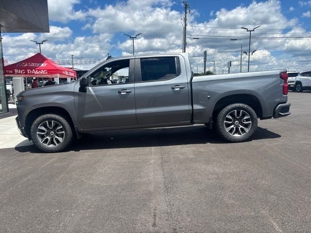 Used 2022 Gray Chevrolet RST image 18