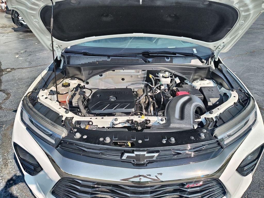 Certified Used 2022 White Chevrolet RS image 26