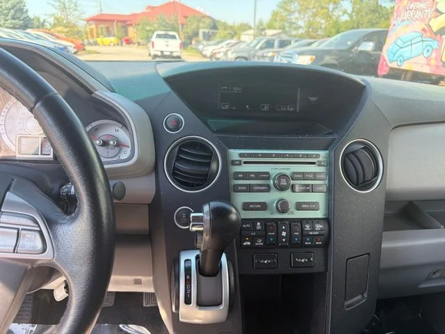 Used 2009 Black Honda EX-L image 11