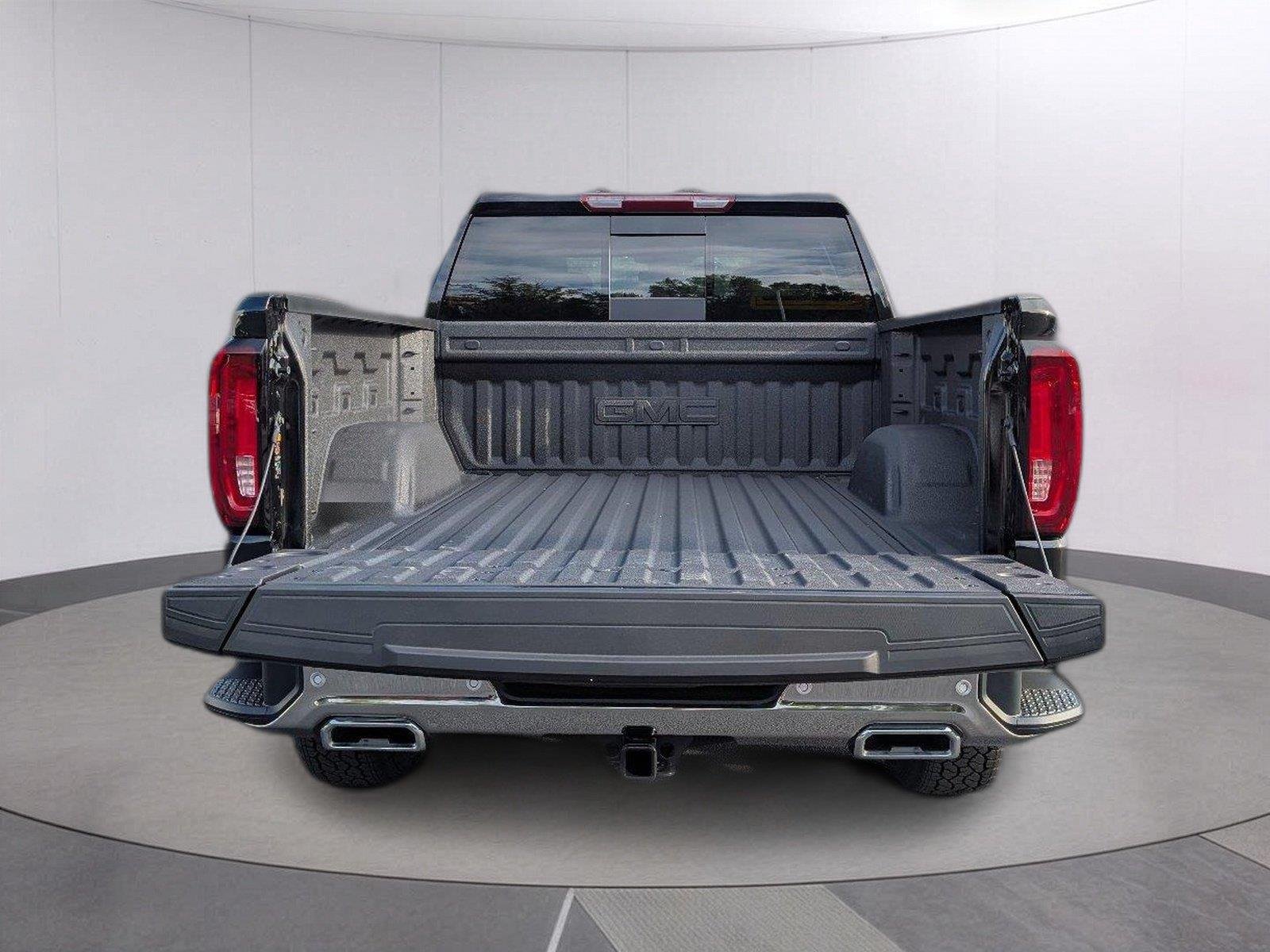 New 2026 Onyx Black GMC SLT image 6