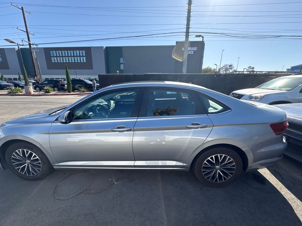 Used 2019 Silver Metallic Volkswagen 1.4T SE image 10