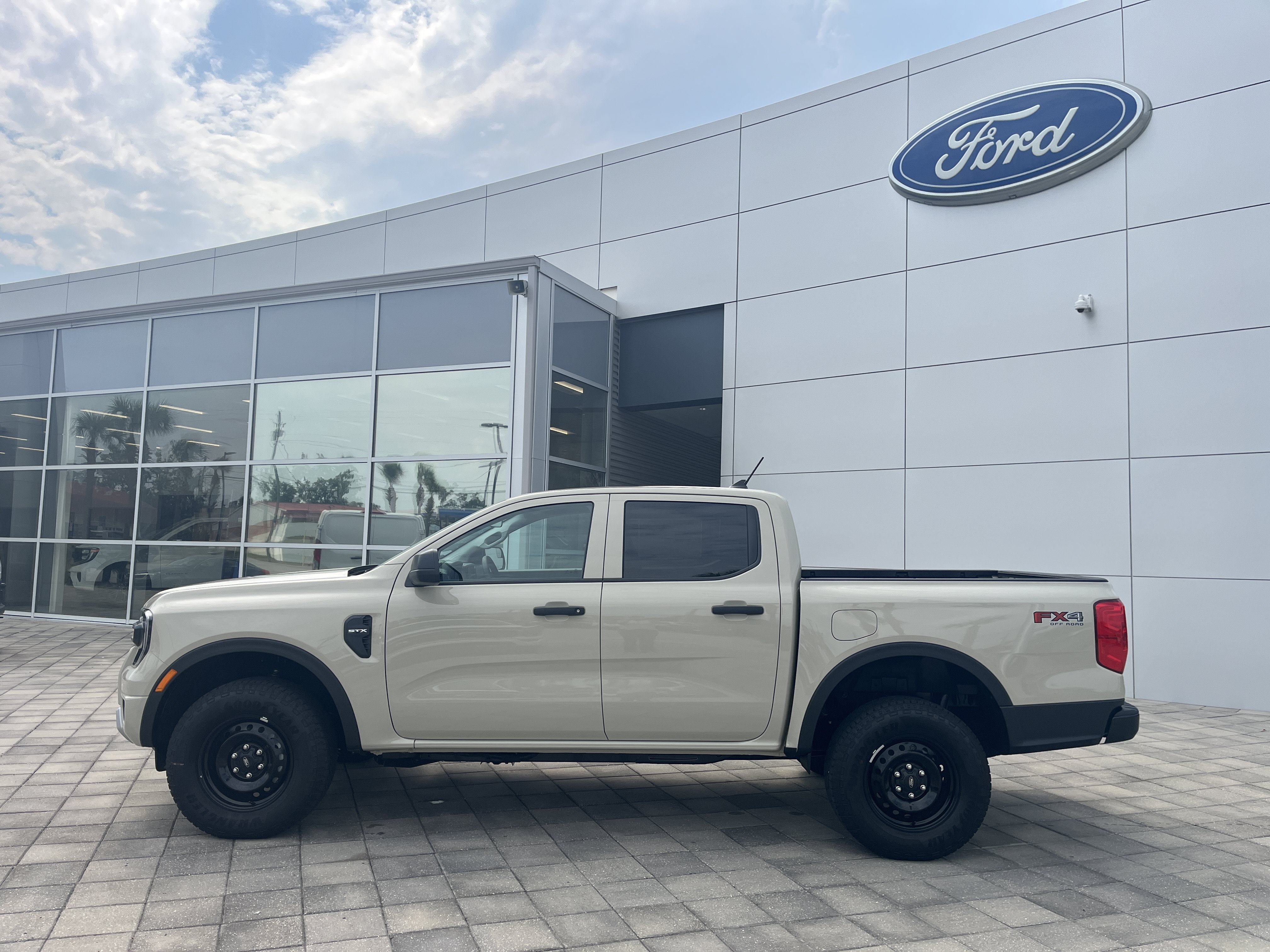 New 2026 Beige Ford XL image 3