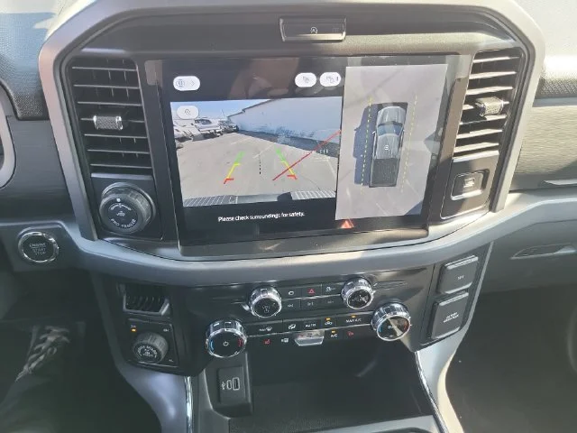 New 2026 Oxford White Ford XLT image 25