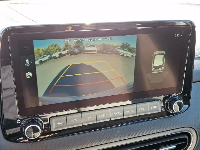 Used 2023 Black Hyundai Limited image 18