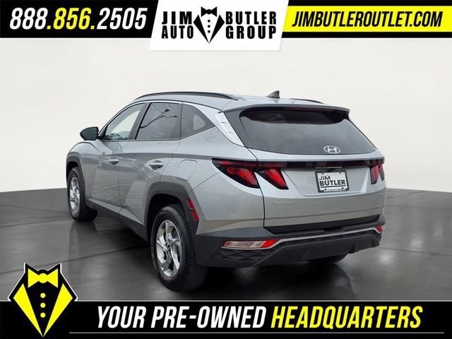 Used 2024  Hyundai SEL image 2