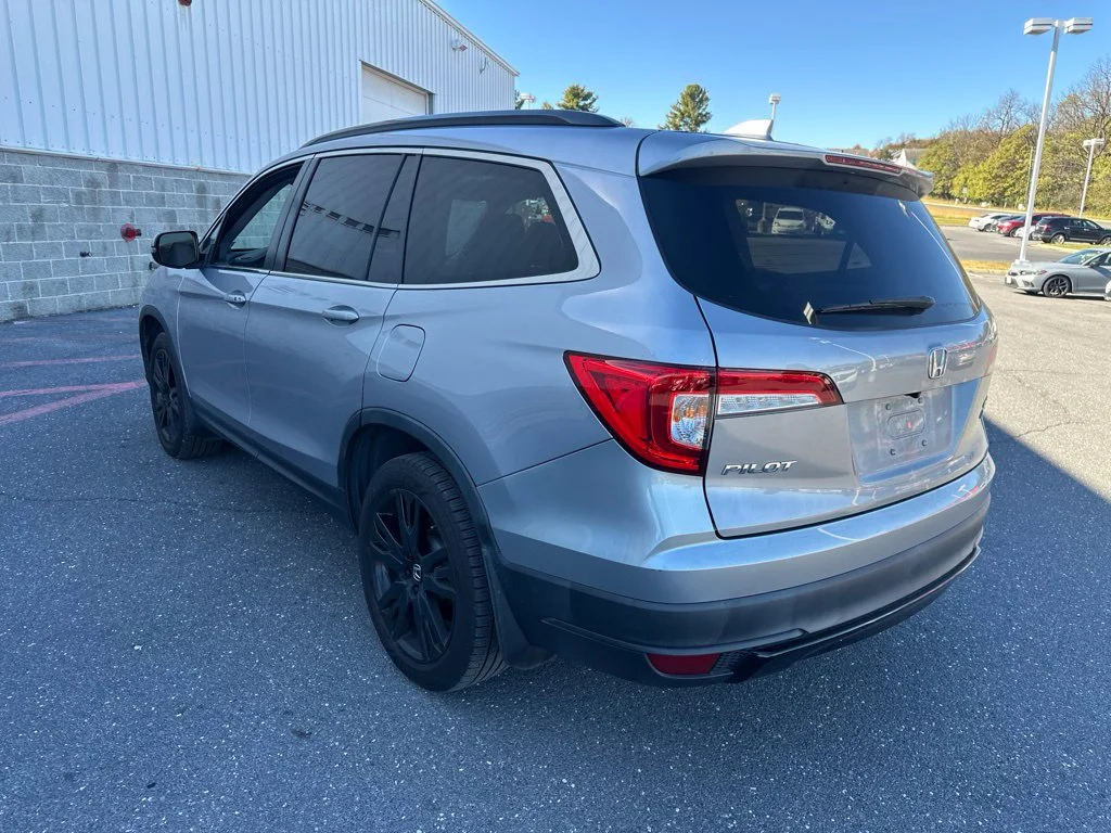 Used 2022 Lunar Silver Metallic Honda Special Edition image 6