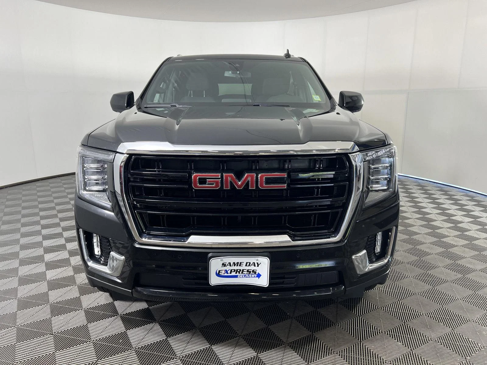 Used 2022 ONYX BLACK GMC SLE image 30