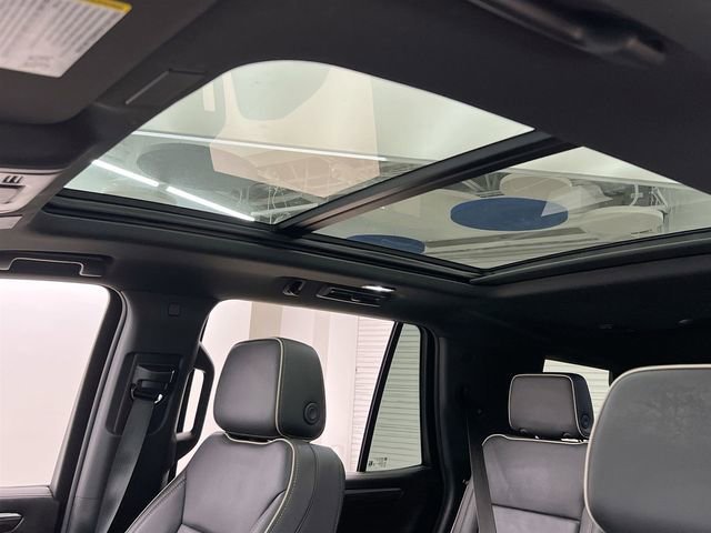 2025 Chevrolet Tahoe Premier - Photo 37