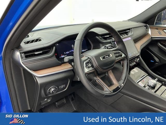 Used 2023 Hydro Blue Pearlcoat Jeep Summit image 13