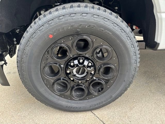 New 2026 Avalanche Ford Lariat image 12