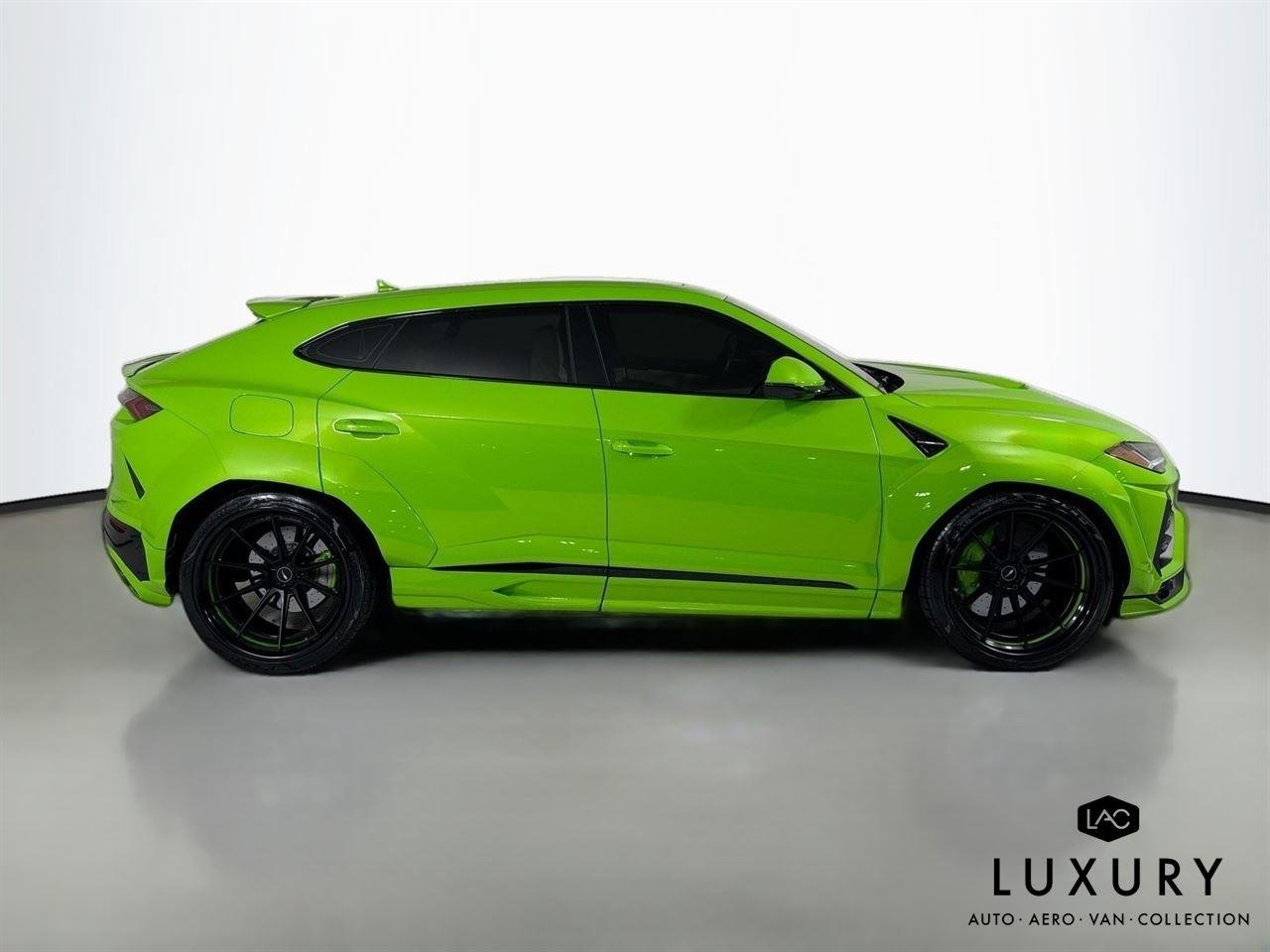2022 Lamborghini Urus Pearl Capsule - Photo 6