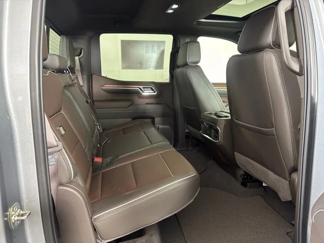 Used 2025 Sterling GMC Denali image 5