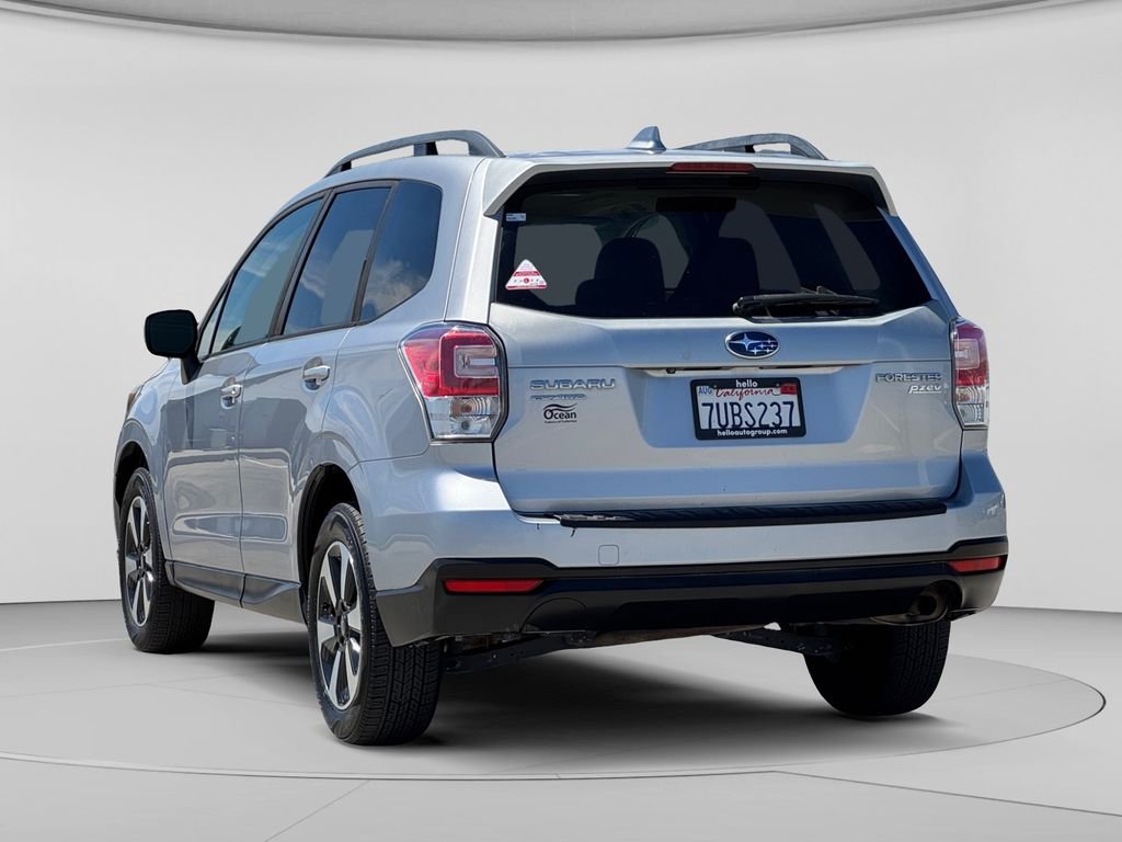 Used 2017 Ice Silver Metallic Subaru 2.5i Premium image 32
