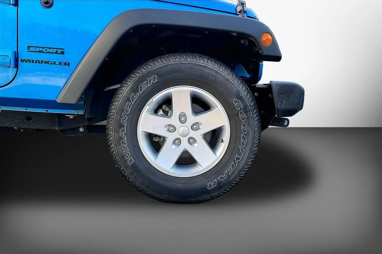 Certified Used 2016 Blue Jeep Sport image 30