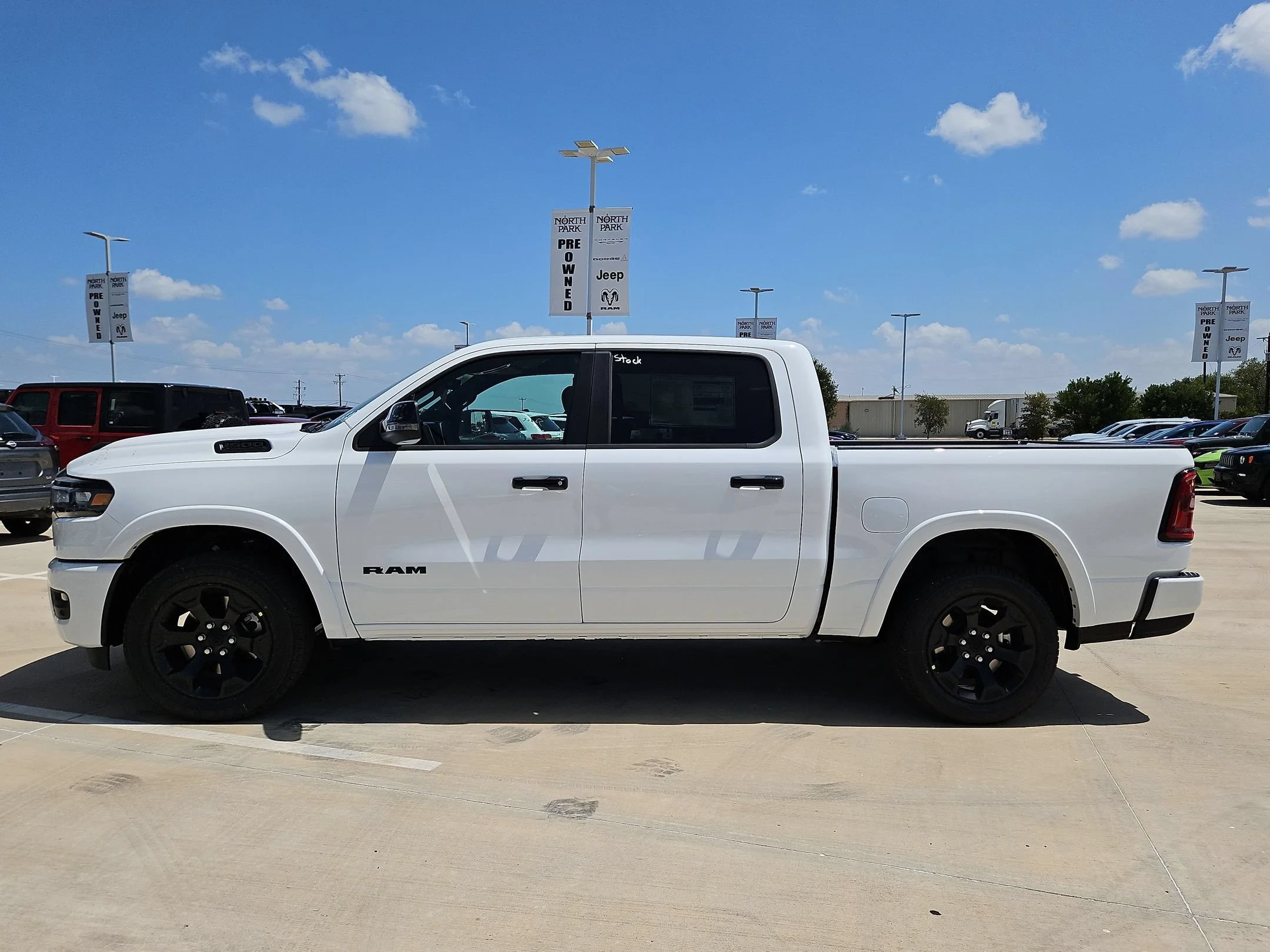New 2027 Bright White Clearcoat RAM Big Horn/Lone Star image 6
