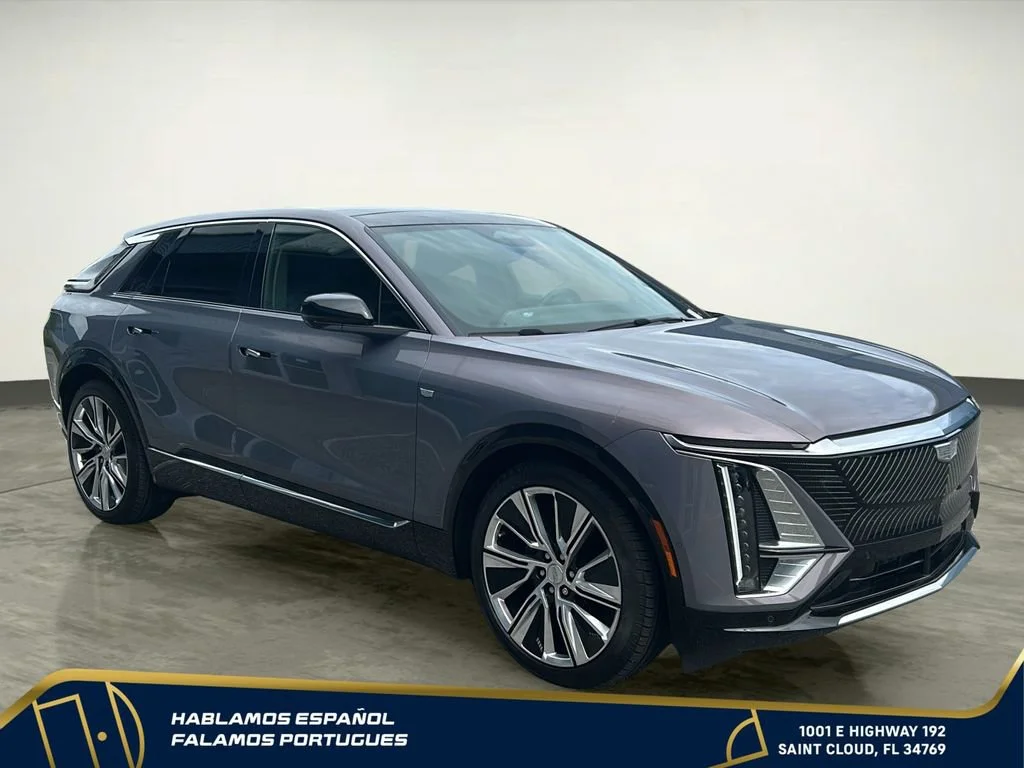 Used 2025 Celestial Metallic Cadillac Luxury 3 image 8